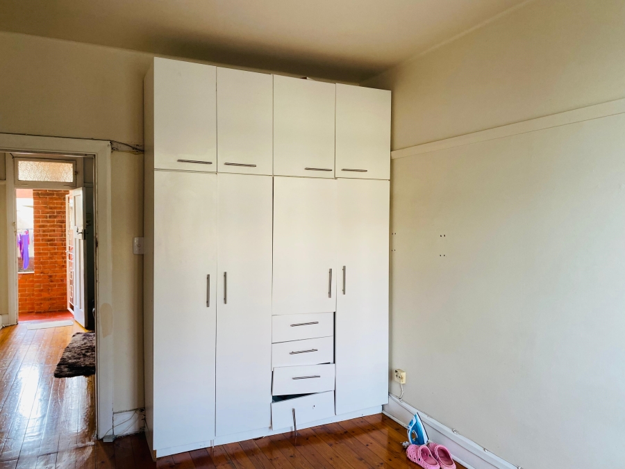 2 Bedroom Property for Sale in Essenwood KwaZulu-Natal