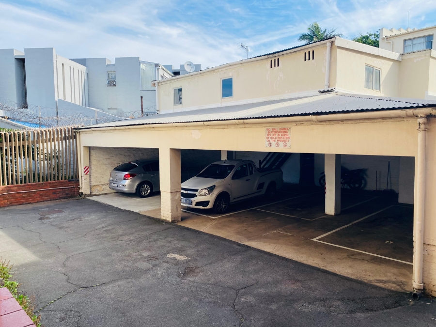 2 Bedroom Property for Sale in Essenwood KwaZulu-Natal