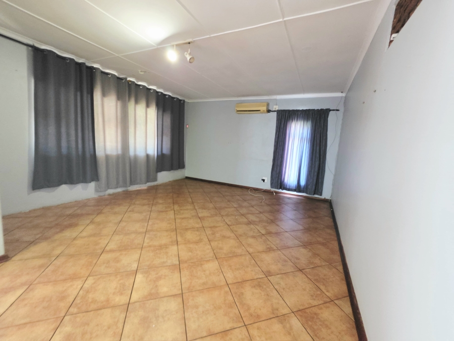 4 Bedroom Property for Sale in Kildare KwaZulu-Natal