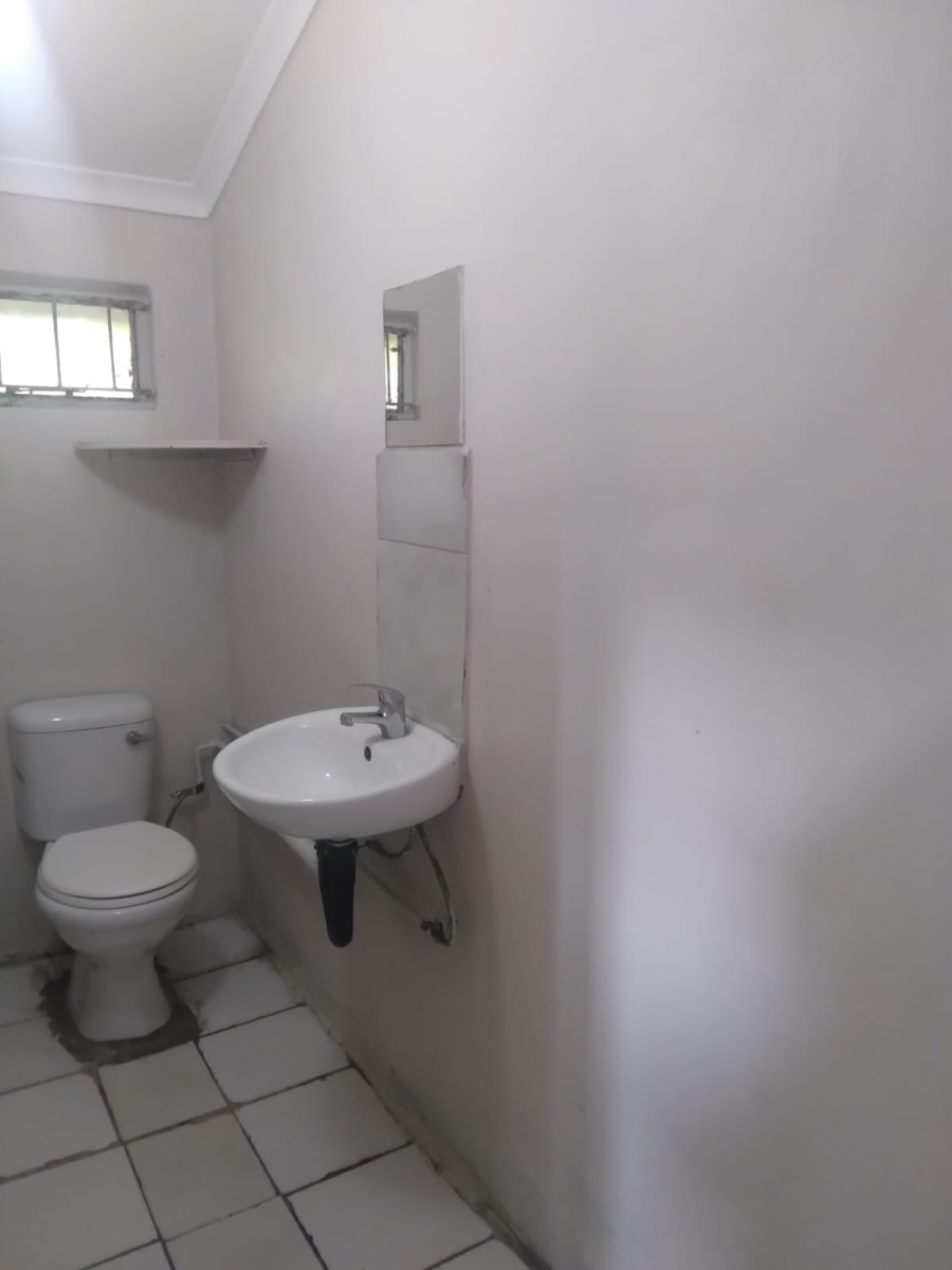 To Let 4 Bedroom Property for Rent in Pinelands KwaZulu-Natal