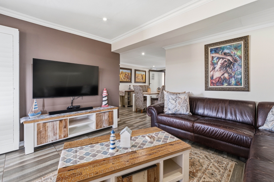 3 Bedroom Property for Sale in Salt Rock KwaZulu-Natal