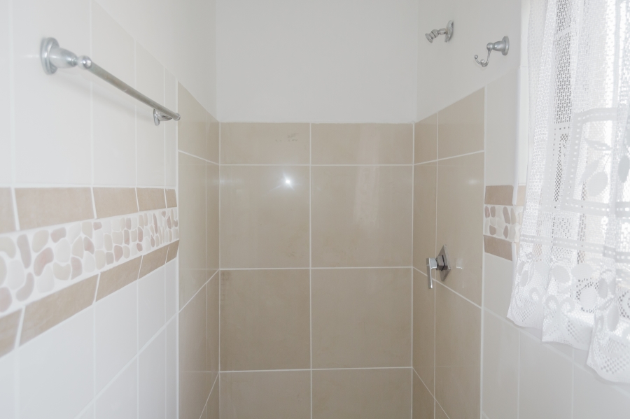 2 Bedroom Property for Sale in Scottburgh Central KwaZulu-Natal