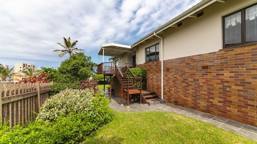 5 Bedroom Property for Sale in Compensation Beach KwaZulu-Natal