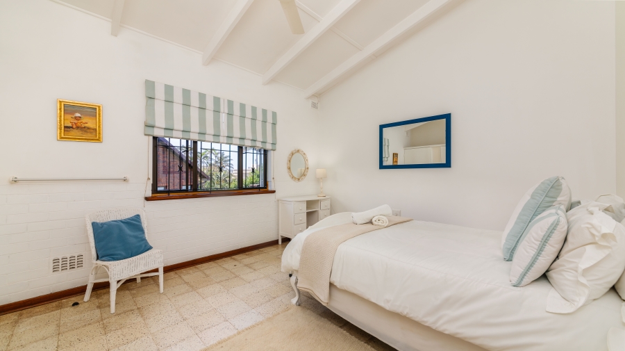 5 Bedroom Property for Sale in Compensation Beach KwaZulu-Natal