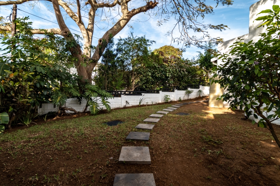 5 Bedroom Property for Sale in Ballitoville KwaZulu-Natal