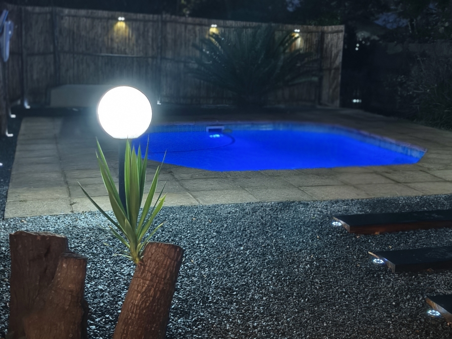 5 Bedroom Property for Sale in Ballitoville KwaZulu-Natal