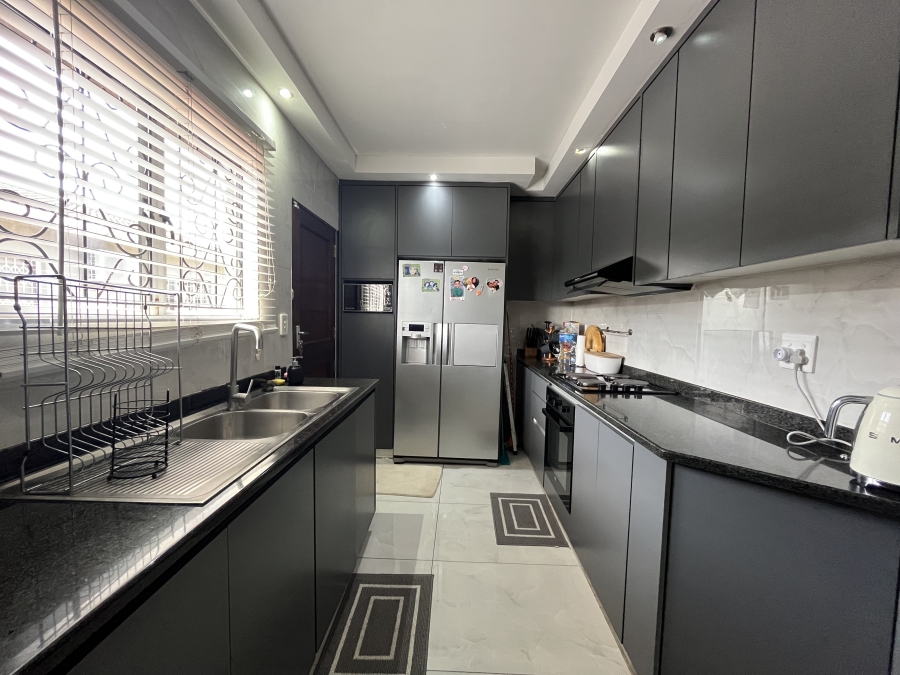3 Bedroom Property for Sale in Shastri Park KwaZulu-Natal