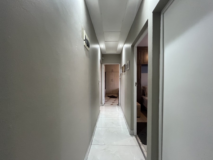 3 Bedroom Property for Sale in Shastri Park KwaZulu-Natal