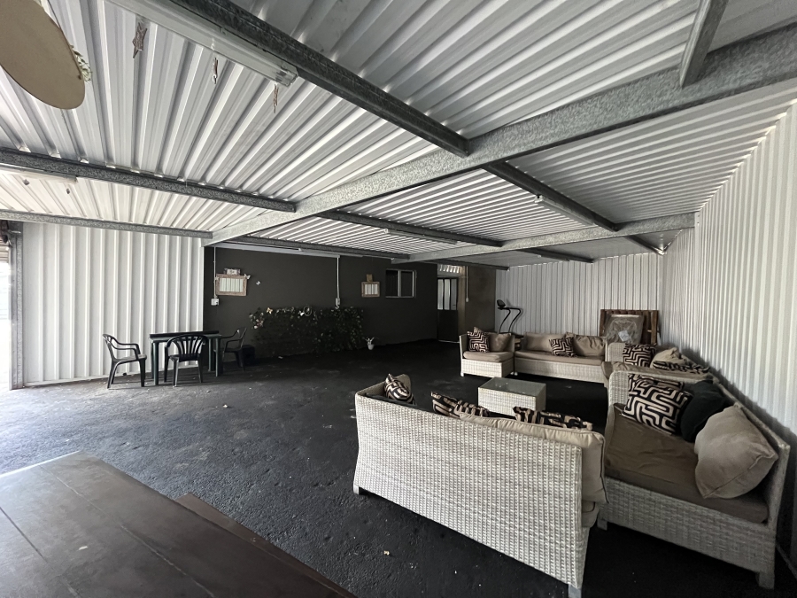 3 Bedroom Property for Sale in Shastri Park KwaZulu-Natal