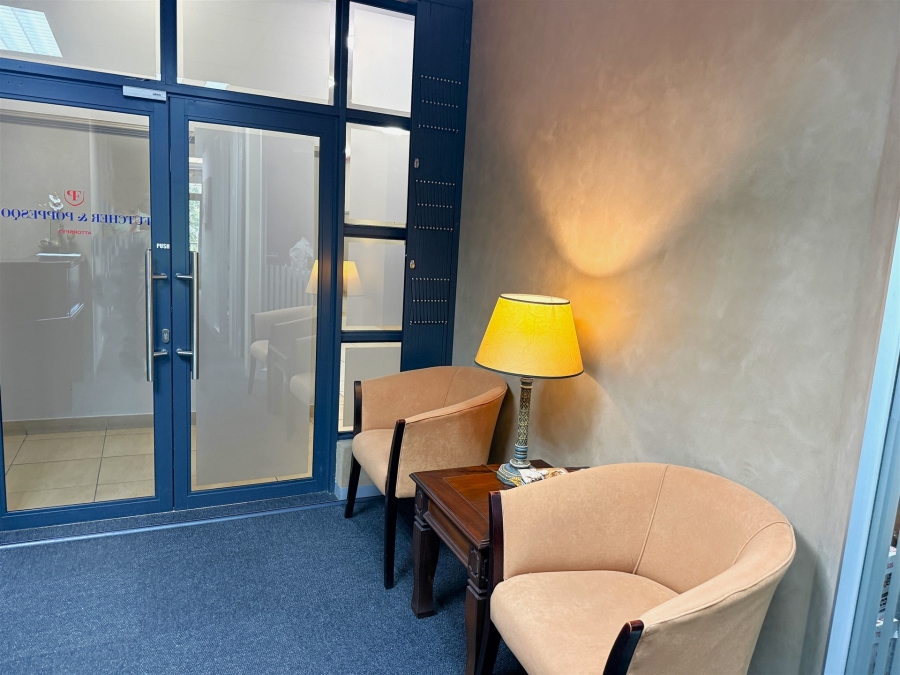 To Let Commercial Property for Rent in Umhlanga Ridge KwaZulu-Natal