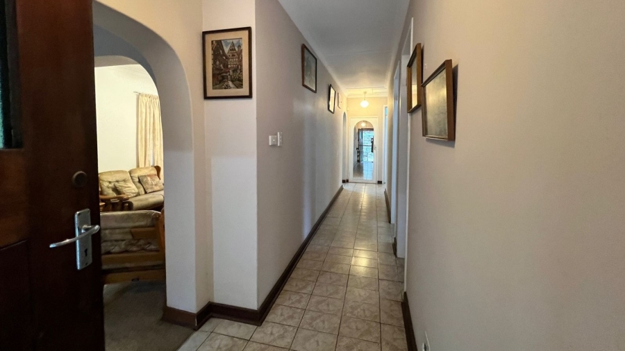 3 Bedroom Property for Sale in Ocean View KwaZulu-Natal