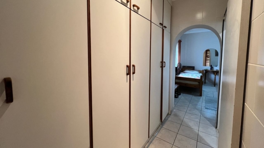 3 Bedroom Property for Sale in Ocean View KwaZulu-Natal