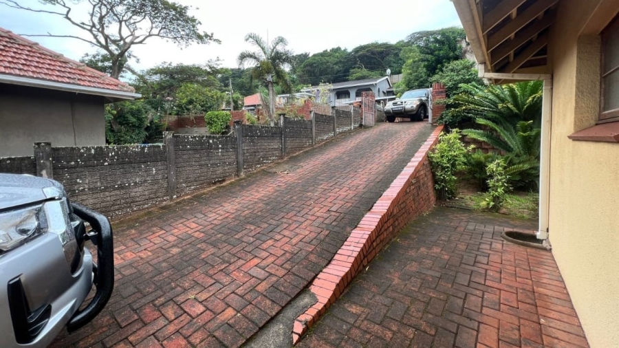 3 Bedroom Property for Sale in Ocean View KwaZulu-Natal