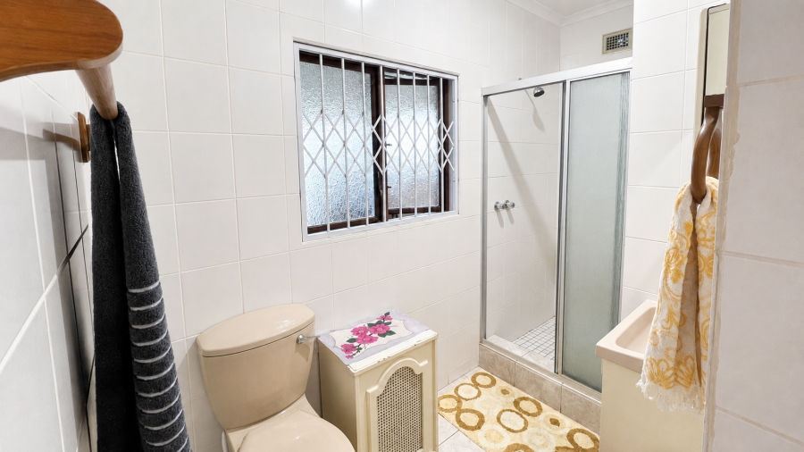 3 Bedroom Property for Sale in Ocean View KwaZulu-Natal