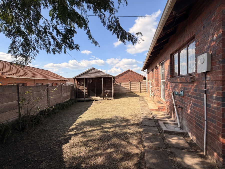 3 Bedroom Property for Sale in Cleland KwaZulu-Natal