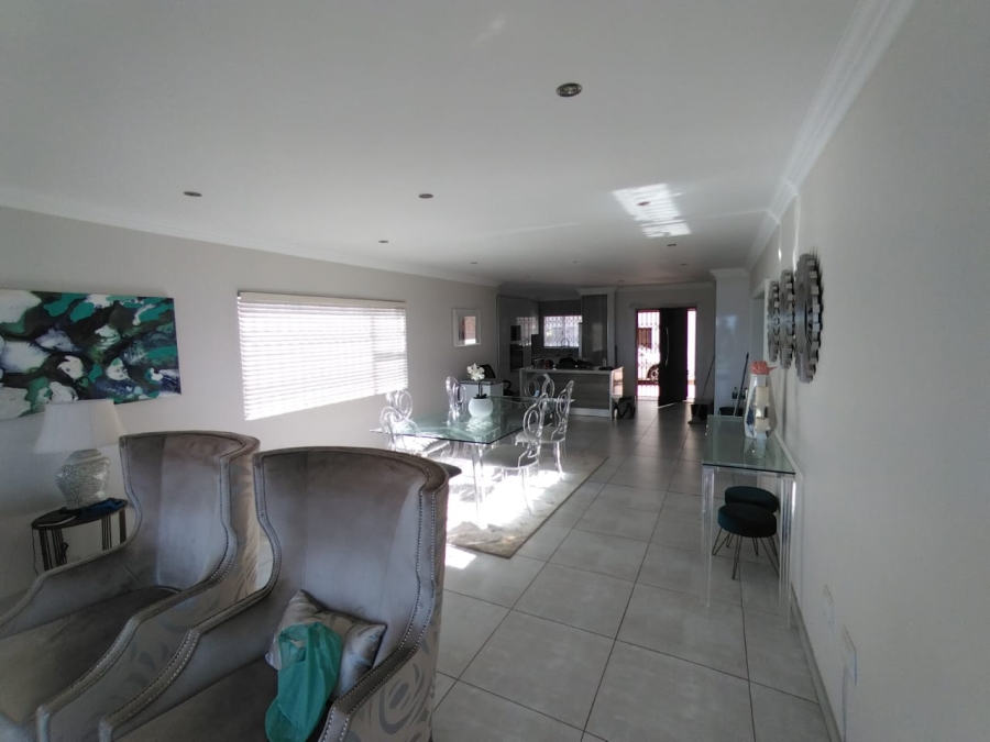 3 Bedroom Property for Sale in La Mercy KwaZulu-Natal