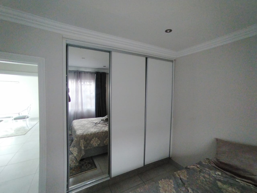 3 Bedroom Property for Sale in La Mercy KwaZulu-Natal