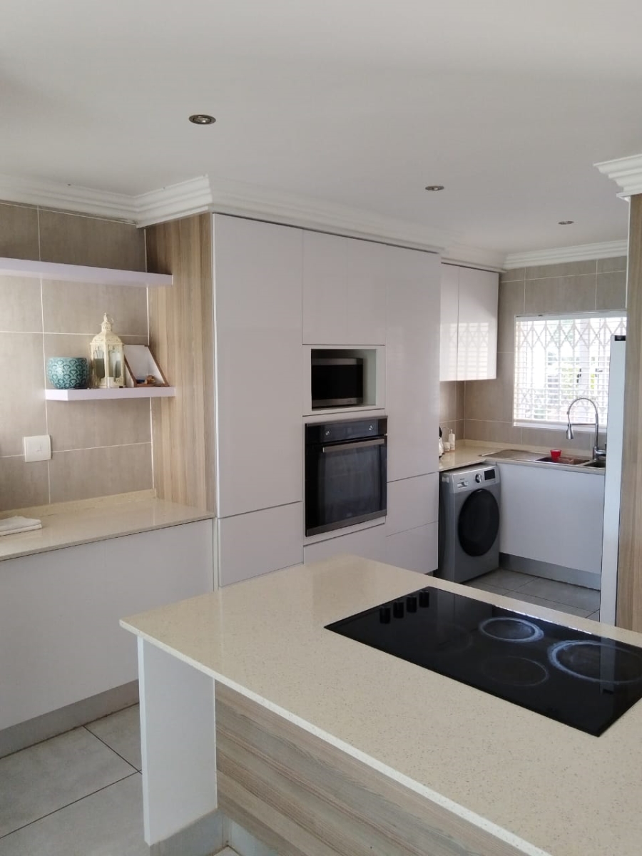 3 Bedroom Property for Sale in La Mercy KwaZulu-Natal