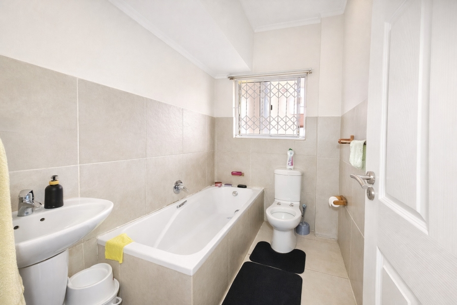 2 Bedroom Property for Sale in Umbilo KwaZulu-Natal