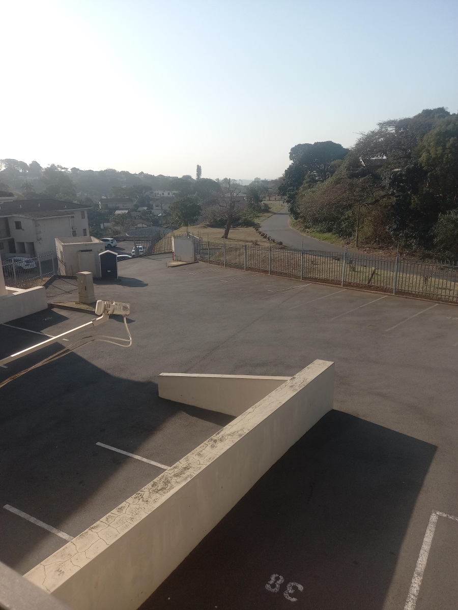2 Bedroom Property for Sale in Sea View KwaZulu-Natal