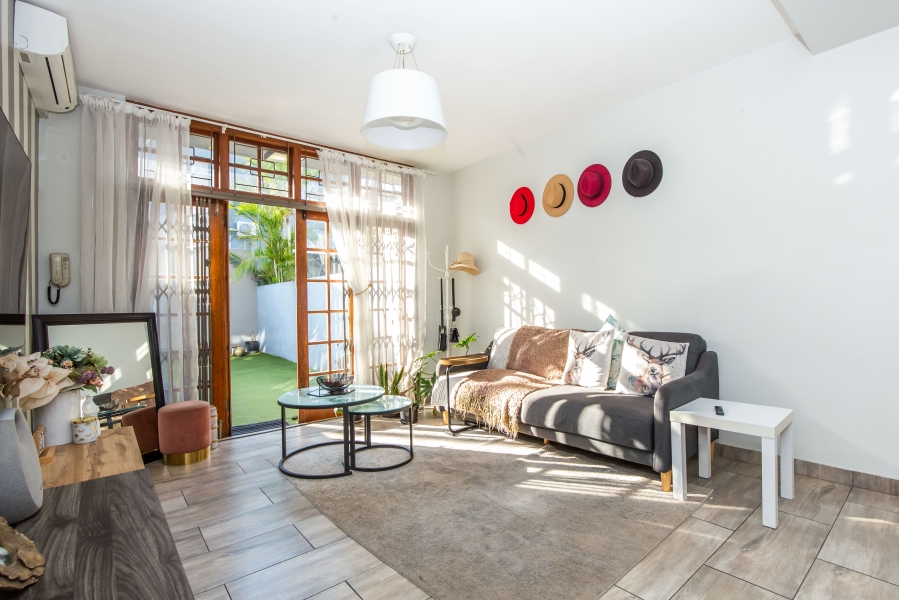 2 Bedroom Property for Sale in Morningside KwaZulu-Natal