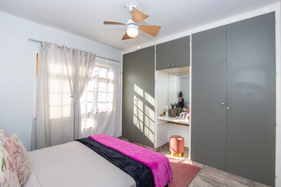 2 Bedroom Property for Sale in Morningside KwaZulu-Natal