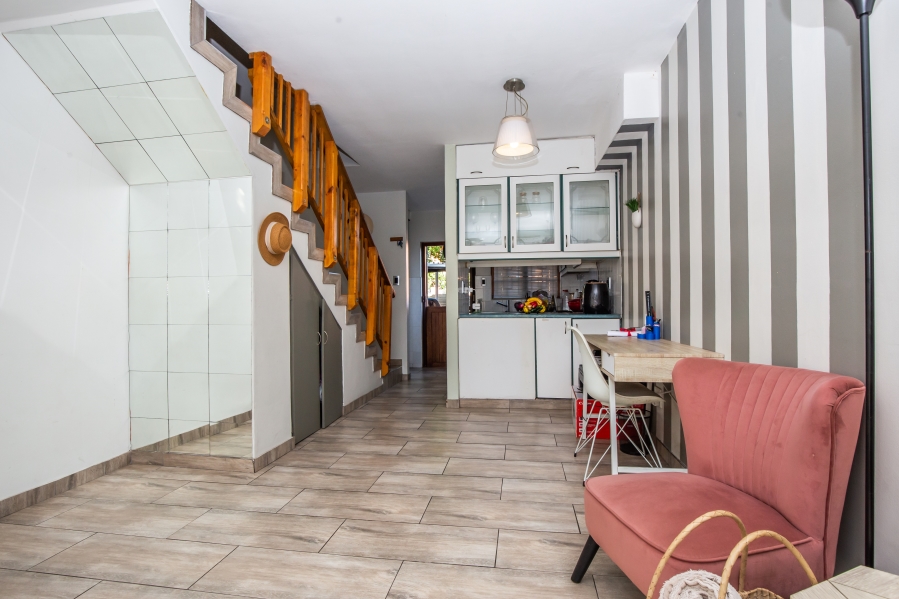 2 Bedroom Property for Sale in Morningside KwaZulu-Natal