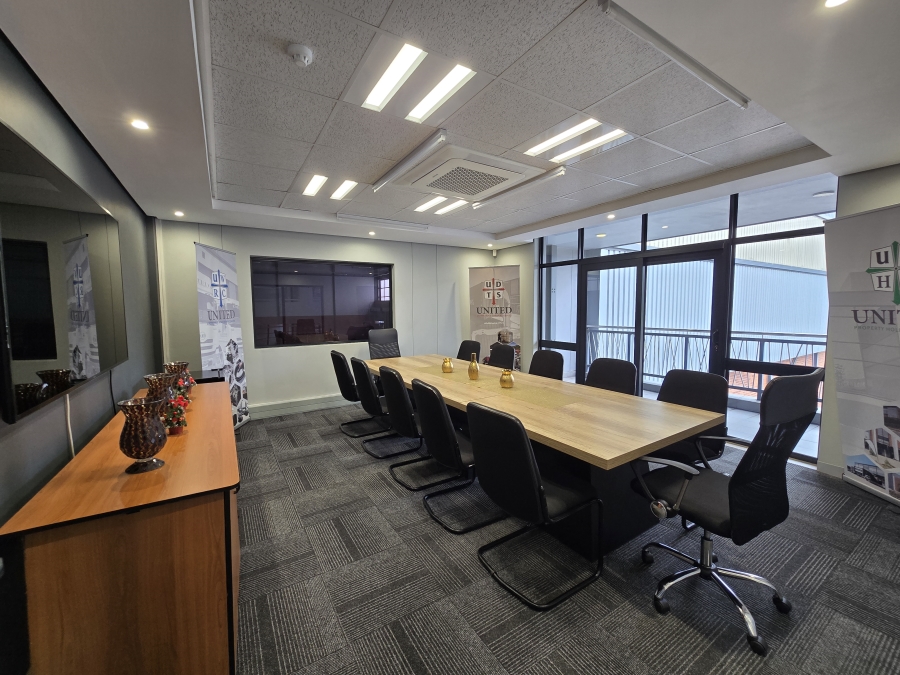 To Let Commercial Property for Rent in Cliffdale KwaZulu-Natal