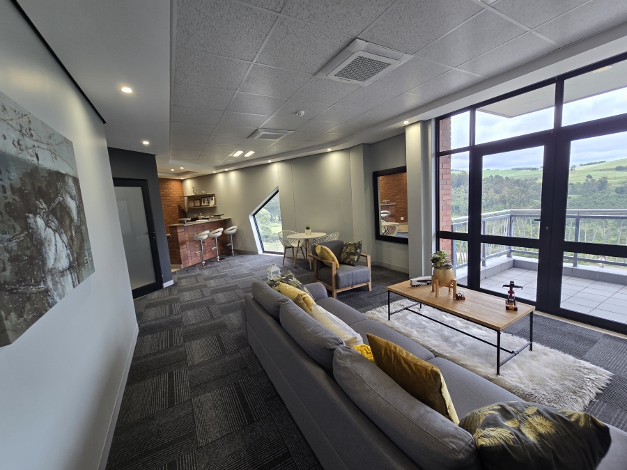 To Let Commercial Property for Rent in Cliffdale KwaZulu-Natal
