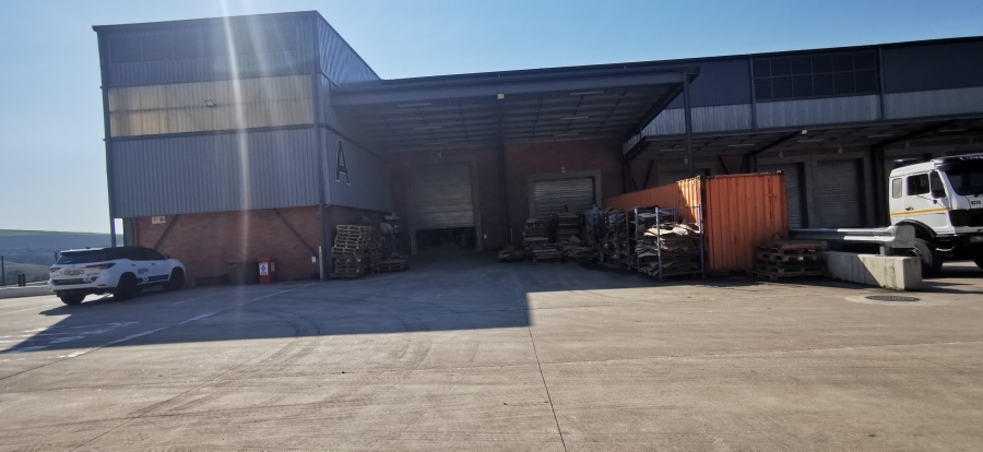 To Let Commercial Property for Rent in Cliffdale KwaZulu-Natal