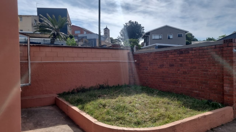 2 Bedroom Property for Sale in Wentworth KwaZulu-Natal