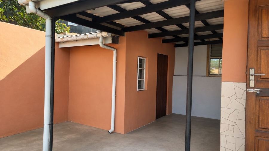 2 Bedroom Property for Sale in Wentworth KwaZulu-Natal