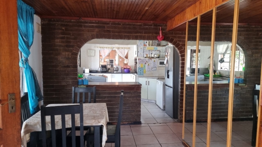 2 Bedroom Property for Sale in Wentworth KwaZulu-Natal
