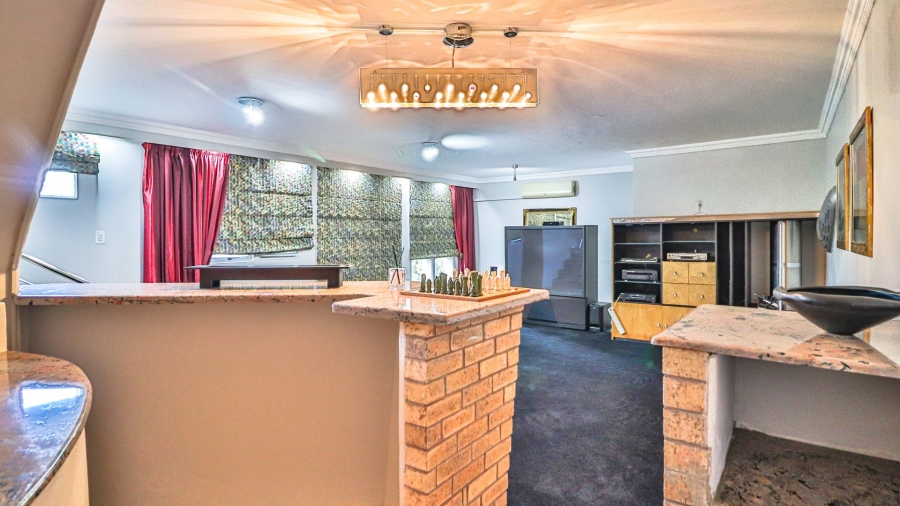 5 Bedroom Property for Sale in Wembley KwaZulu-Natal