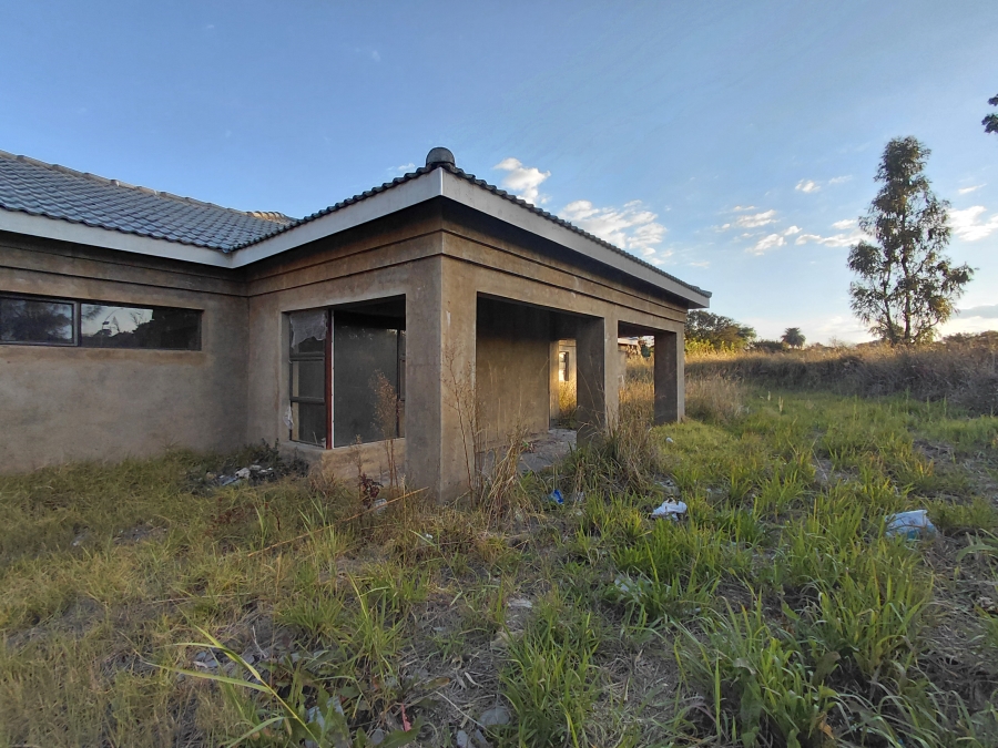 3 Bedroom Property for Sale in Ncandu Park KwaZulu-Natal