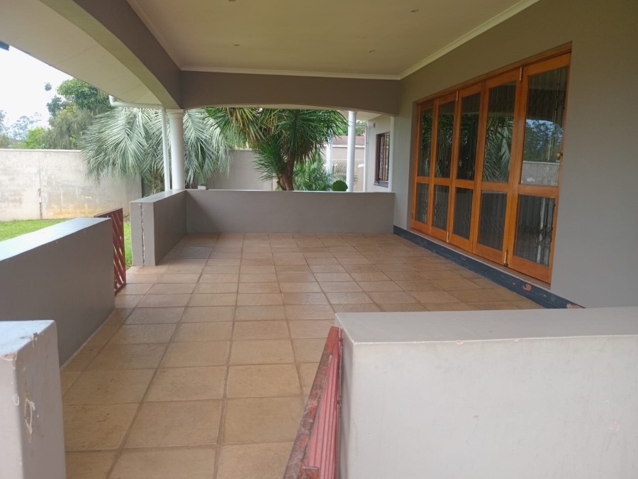 To Let 5 Bedroom Property for Rent in Bellevue KwaZulu-Natal