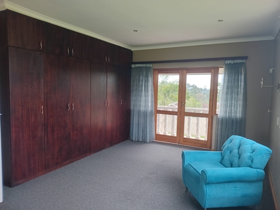 To Let 5 Bedroom Property for Rent in Bellevue KwaZulu-Natal