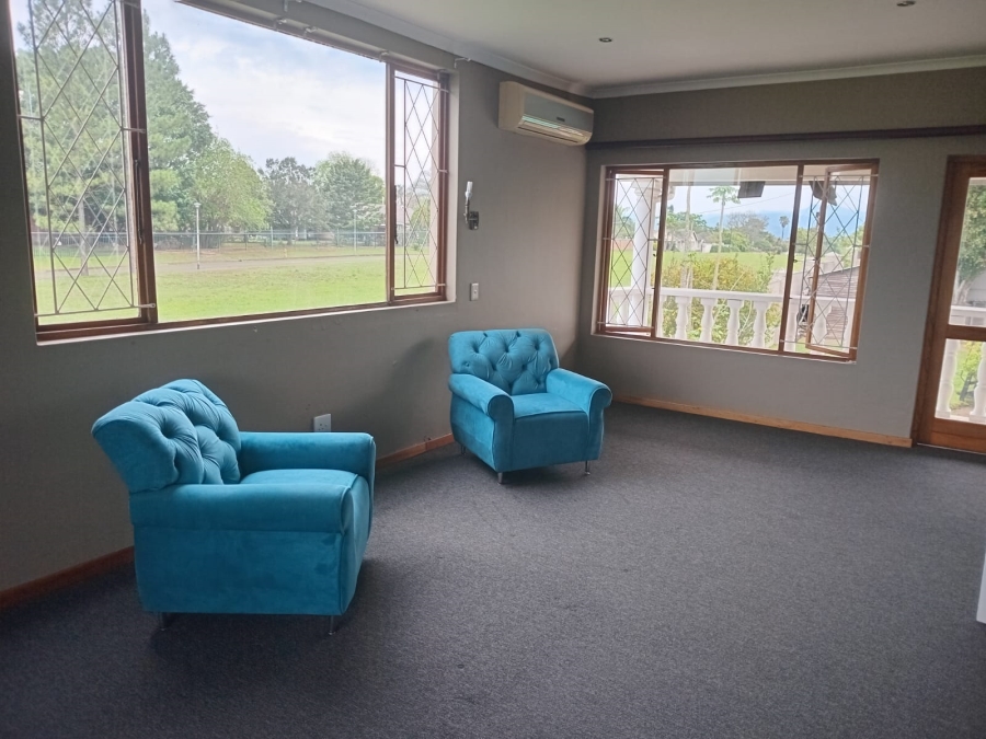 To Let 5 Bedroom Property for Rent in Bellevue KwaZulu-Natal