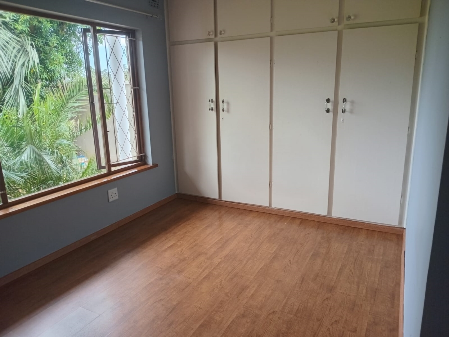 To Let 5 Bedroom Property for Rent in Bellevue KwaZulu-Natal