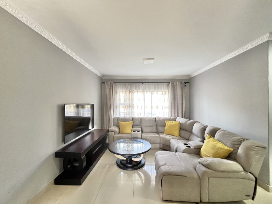 2 Bedroom Property for Sale in Morningside KwaZulu-Natal
