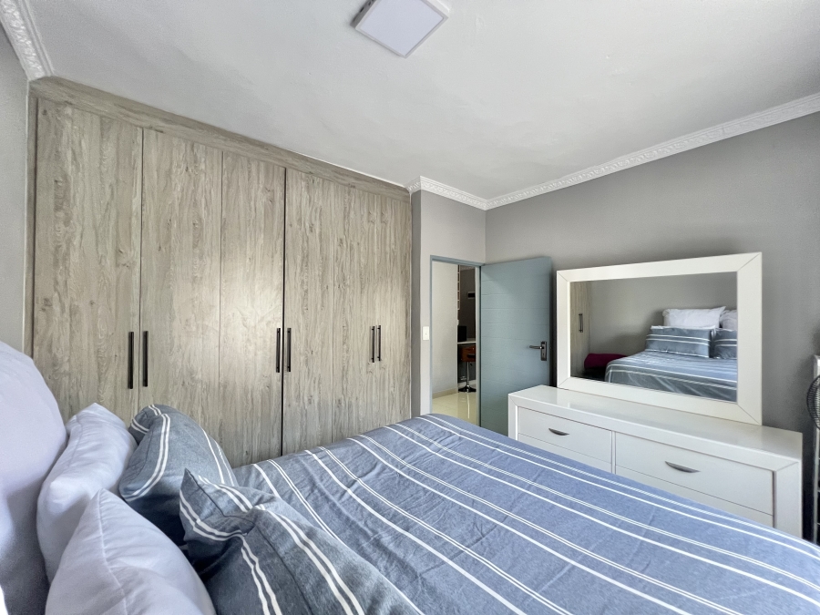 2 Bedroom Property for Sale in Morningside KwaZulu-Natal