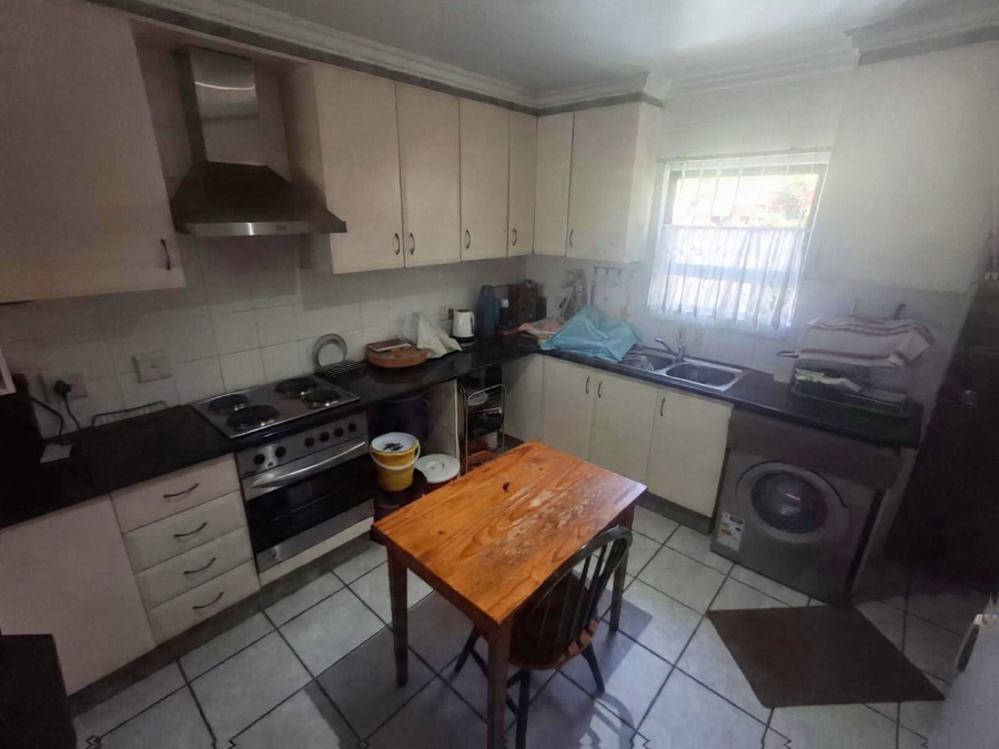 2 Bedroom Property for Sale in Margate KwaZulu-Natal