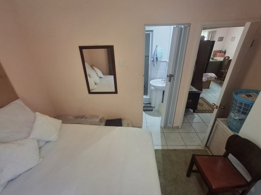 2 Bedroom Property for Sale in Margate KwaZulu-Natal