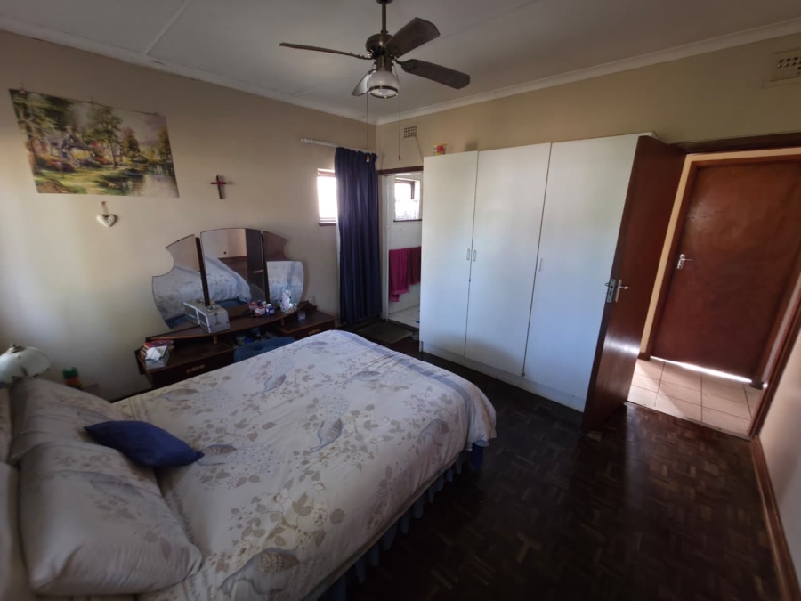 3 Bedroom Property for Sale in Athlone Park KwaZulu-Natal