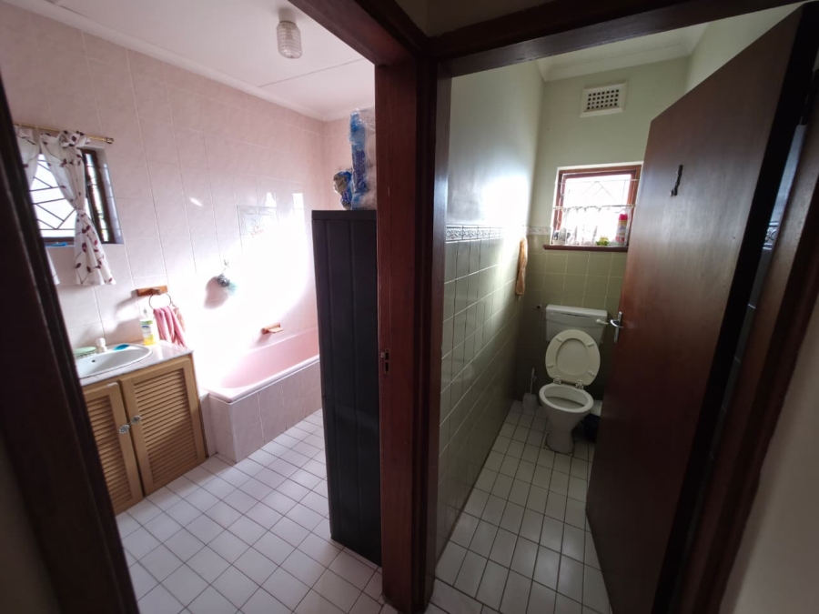 3 Bedroom Property for Sale in Athlone Park KwaZulu-Natal