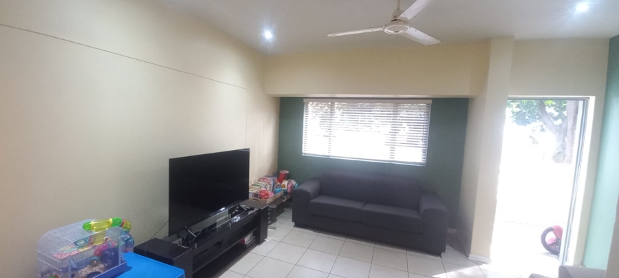 2 Bedroom Property for Sale in Windermere KwaZulu-Natal