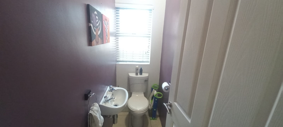 2 Bedroom Property for Sale in Windermere KwaZulu-Natal