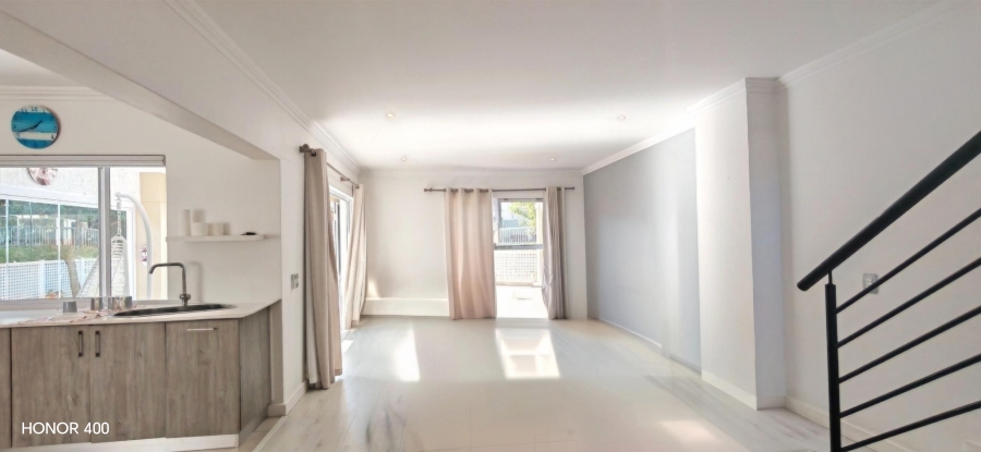 2 Bedroom Property for Sale in Kindlewood Estate KwaZulu-Natal