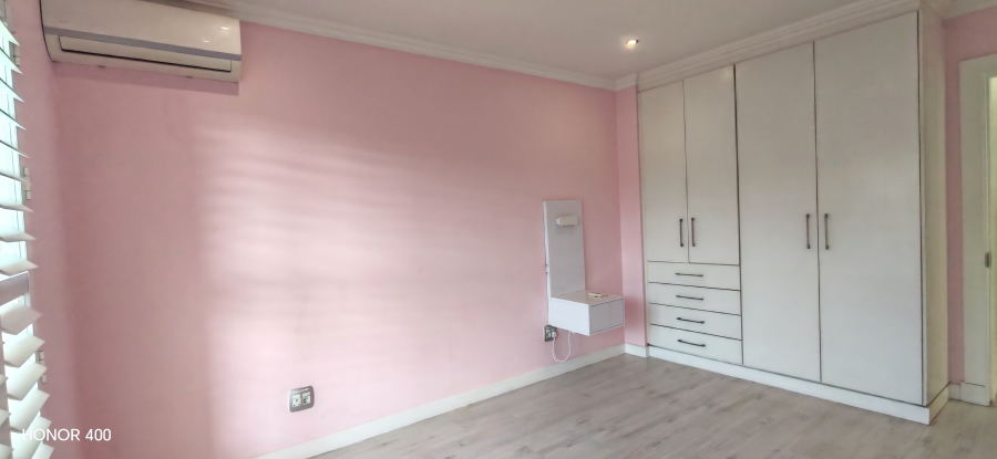 2 Bedroom Property for Sale in Kindlewood Estate KwaZulu-Natal