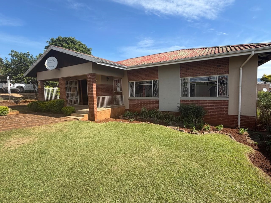 To Let 3 Bedroom Property for Rent in Woodlands KwaZulu-Natal